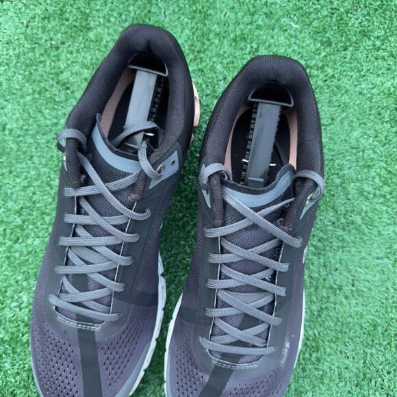 ON CLOUD FLOW - Women’s Running Shoes - SIZE 11 - Picture 5 of 10